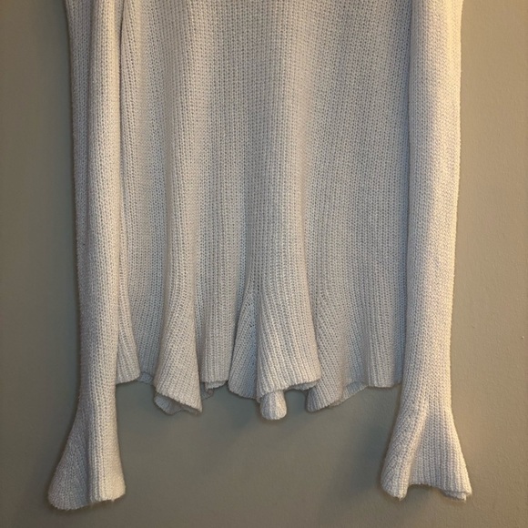 NWT Express Women’s White Long-sleeve Sweater Size L - Picture 9 of 11